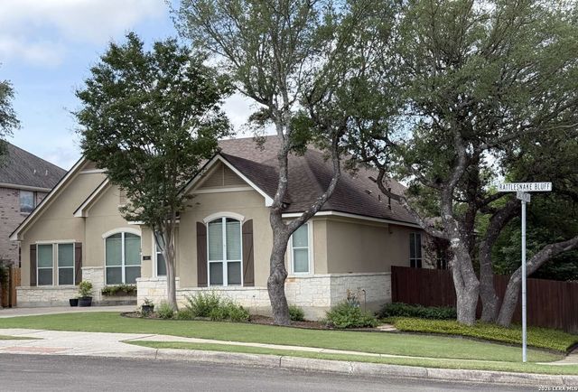 100 RATTLESNAKE BLF, Boerne, TX 78006