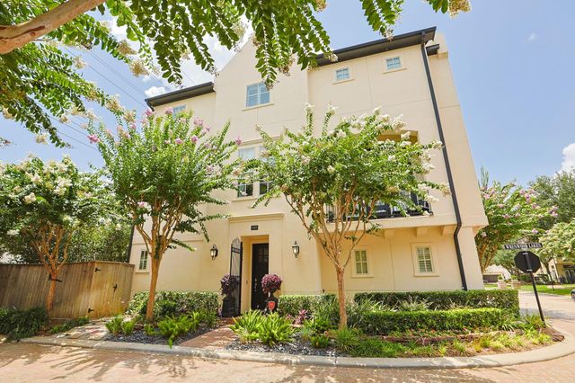 10901 Upland Park, Houston, TX 77043