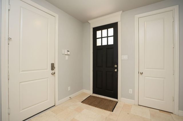10901 Upland Park, Houston, TX 77043