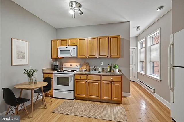 1226 W WESTMORELAND ST, Philadelphia, PA 19140