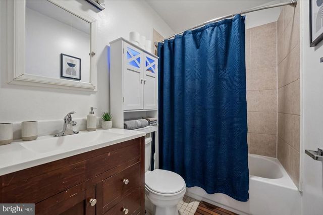 1226 W WESTMORELAND ST, Philadelphia, PA 19140
