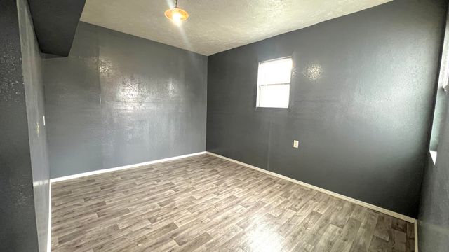 502 7th Street, Monett, MO 65708