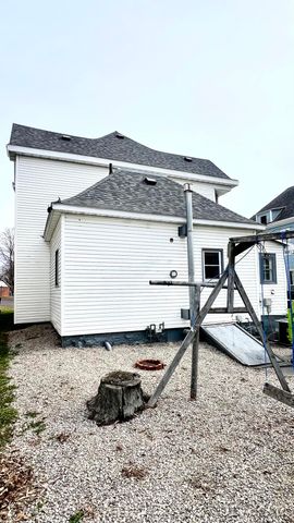 502 7th Street, Monett, MO 65708