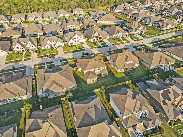 4823 Parkgate Avenue, Fulshear, TX 77441