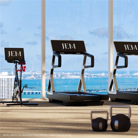 175 NE 10 Street 60R, Miami, FL 33132