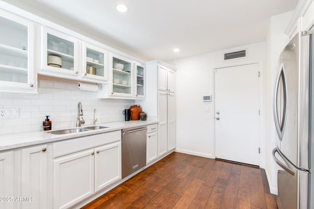 10 W GEORGIA Avenue 6, Phoenix, AZ 85013