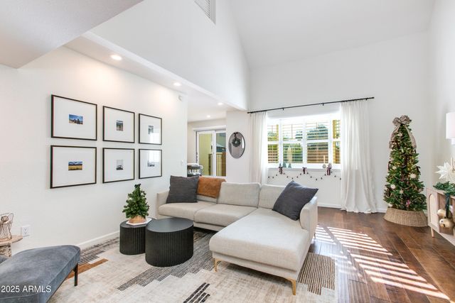 10 W GEORGIA Avenue 6, Phoenix, AZ 85013