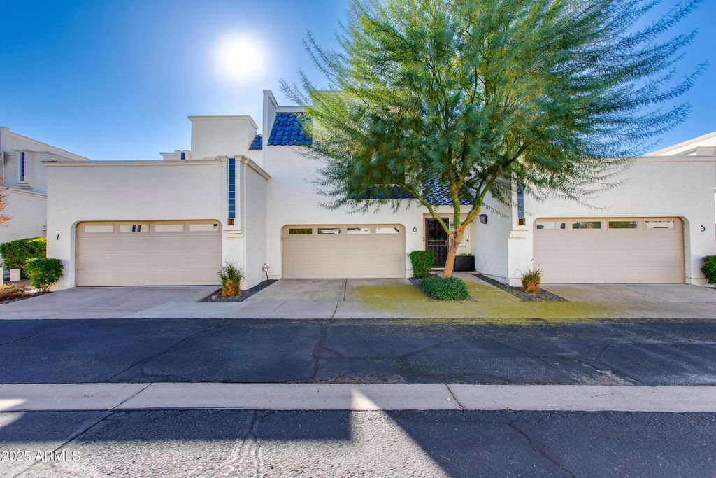 10 W GEORGIA Avenue 6, Phoenix, AZ 85013