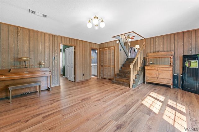 289 South, Berry, AL 35546