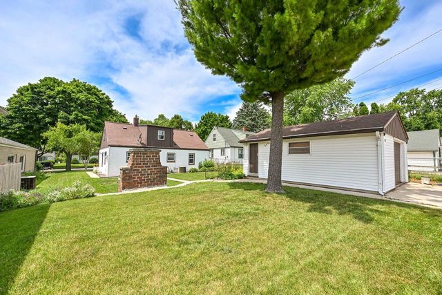 3278 N 82nd STREET, Milwaukee, WI 53222