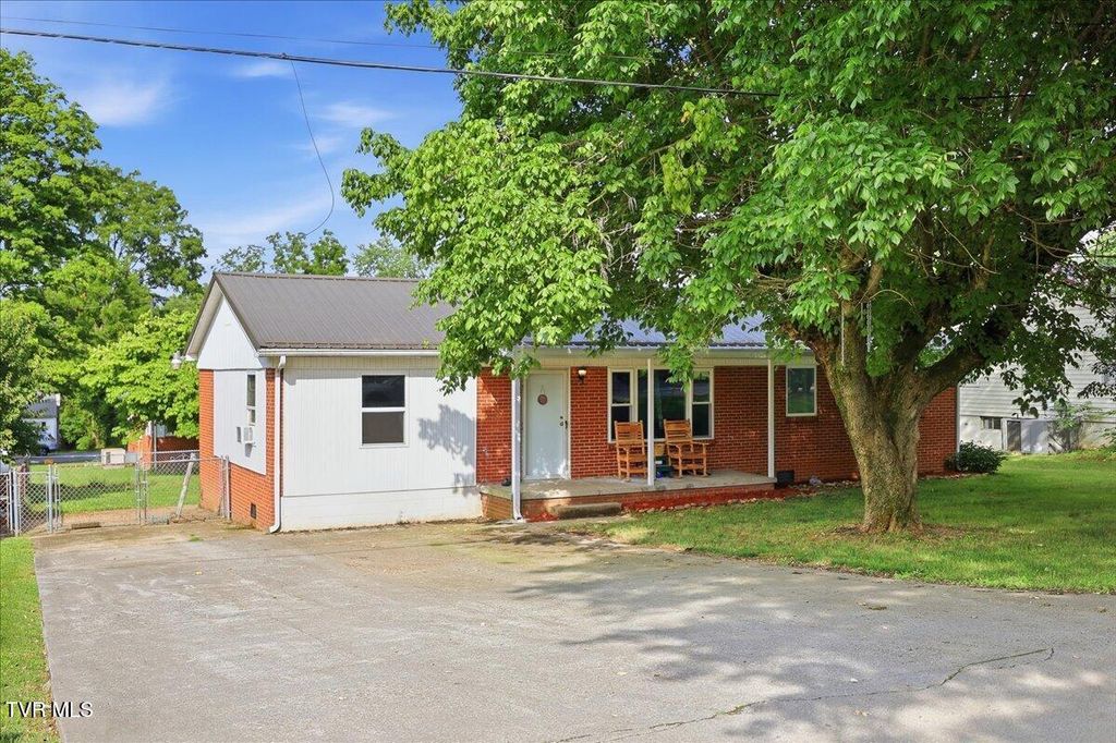 711 Williams Street, Morristown, TN 37813