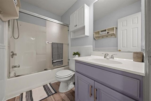 15614 Pebble Terrace, Basehor, KS 66007