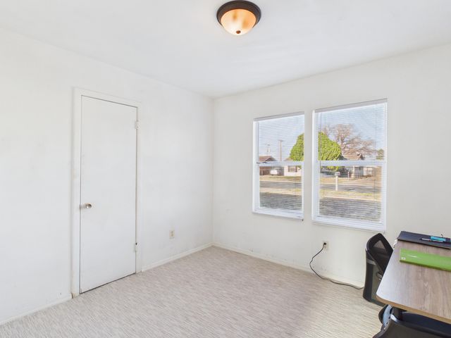 2804 Vanda Avenue, Lubbock, TX 79404