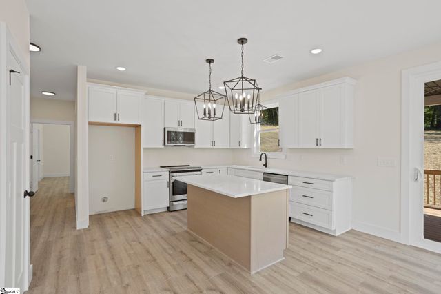 314 Shelton Road, Travelers Rest, SC 29690