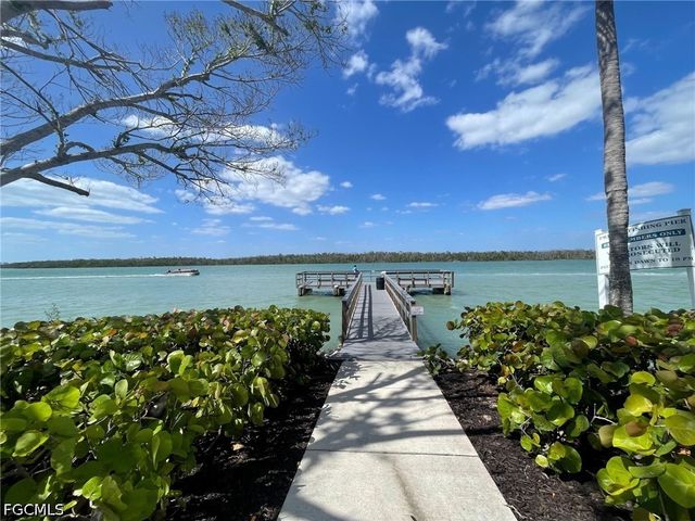 4142 Bay Beach LN 4, Fort Myers Beach, FL 33931