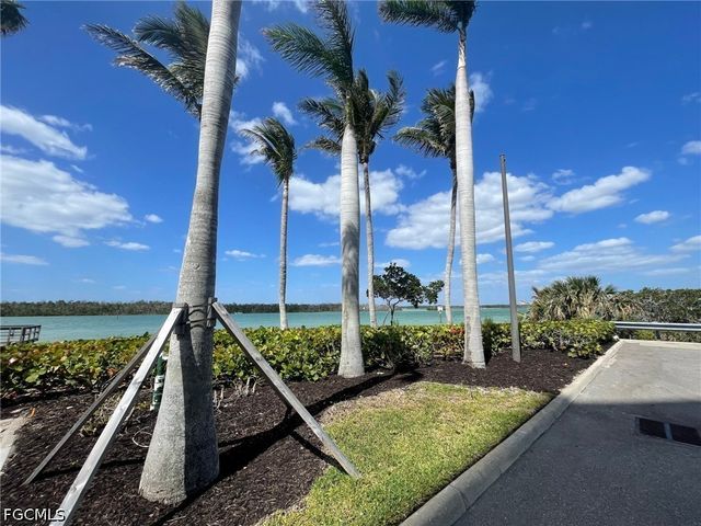 4142 Bay Beach LN 4, Fort Myers Beach, FL 33931