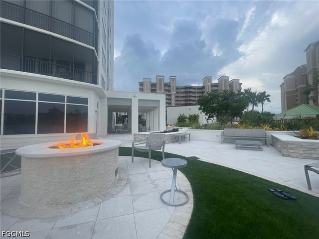 4142 Bay Beach LN 4, Fort Myers Beach, FL 33931