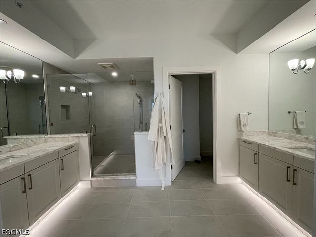 4142 Bay Beach LN 4, Fort Myers Beach, FL 33931