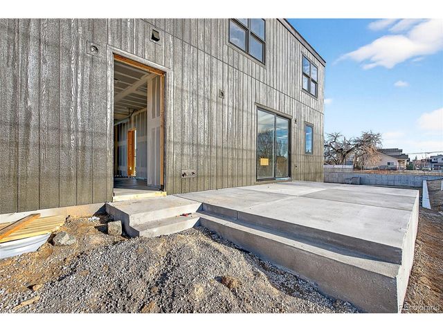 6560 Quitman Ct, Arvada, CO 80003