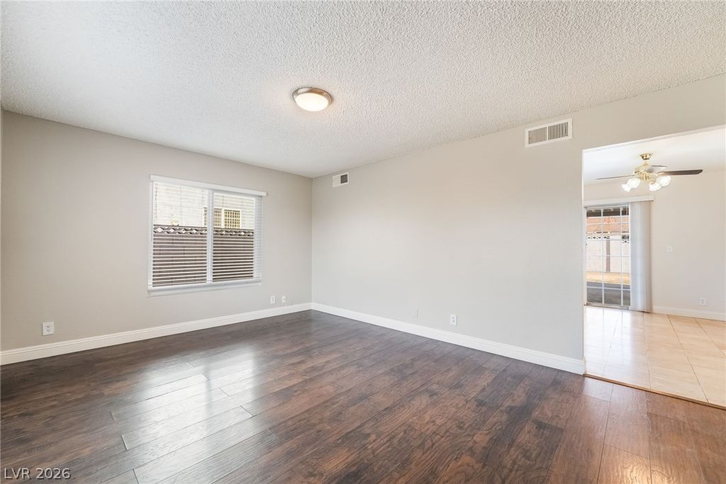 7048 Grasswood Drive, Las Vegas, NV 89147 — photo 5