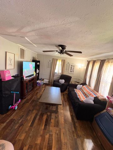 315 Bill George Road, London, KY 40741