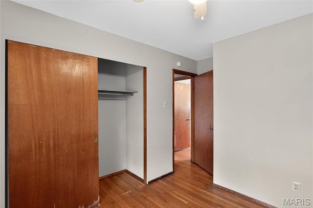 1742 Bradshaw Drive, St Louis, MO 63136