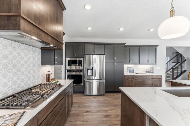 15717 Aquila Avenue, Savage, MN 55378