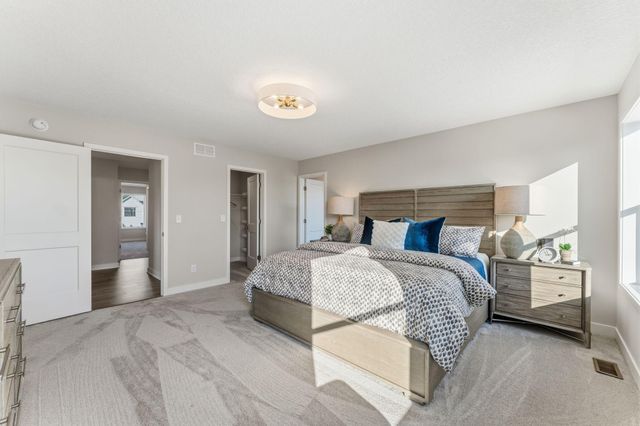 15717 Aquila Avenue, Savage, MN 55378