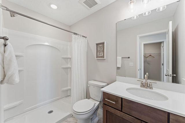 15717 Aquila Avenue, Savage, MN 55378