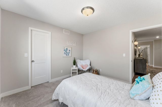 15717 Aquila Avenue, Savage, MN 55378