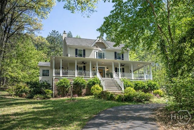 1660A Maple Ridge Drive, Loganville, GA 30052