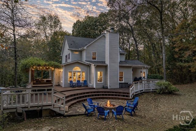 1660A Maple Ridge Drive, Loganville, GA 30052