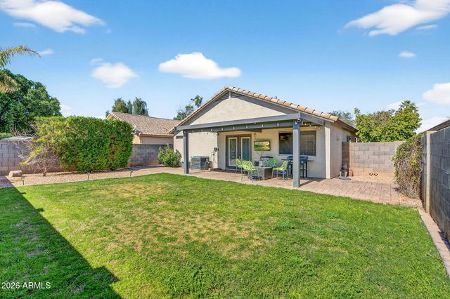 1365 W VAUGHN Avenue W, Gilbert, AZ 85233