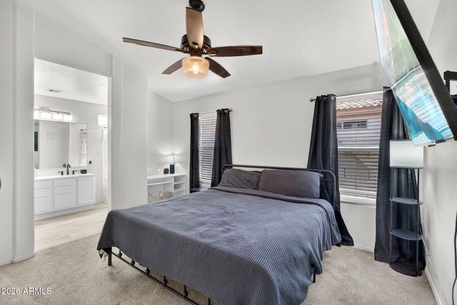 1365 W VAUGHN Avenue W, Gilbert, AZ 85233