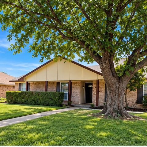 2104 Baltimore Drive, Richardson, TX 75081