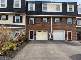 133 SUTCLIFFE LN, Conshohocken, PA 19428