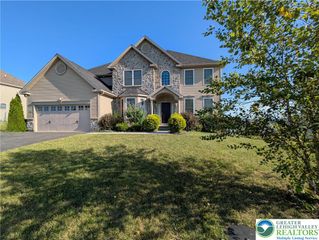 254 Danbury Drive, Upper Nazareth Twp, PA 18064