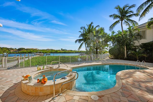 3164 Casseekey Island Road, Jupiter, FL 33477