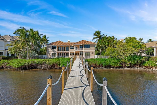 3164 Casseekey Island Road, Jupiter, FL 33477