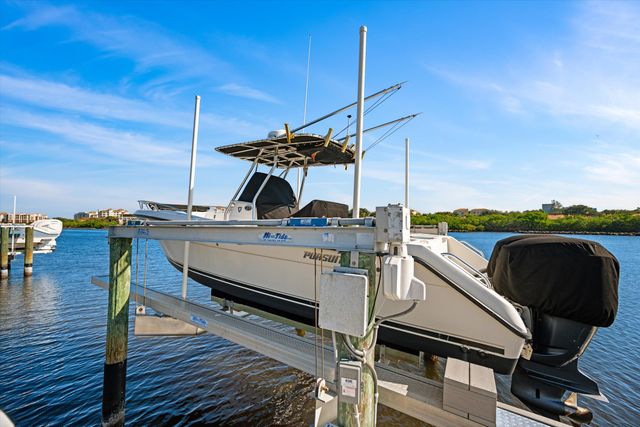 3164 Casseekey Island Road, Jupiter, FL 33477