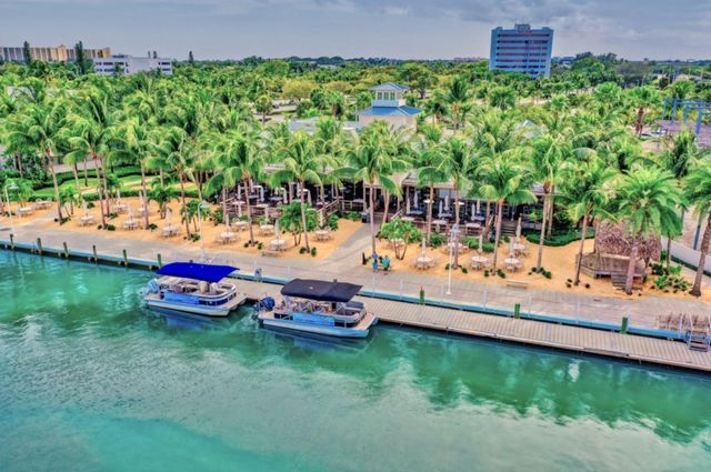 3164 Casseekey Island Road, Jupiter, FL 33477