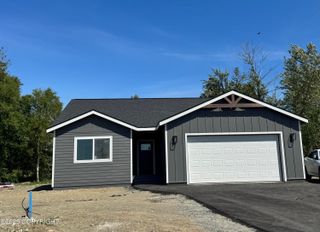 2163 S Skyward View Circle, Wasilla, AK 99654