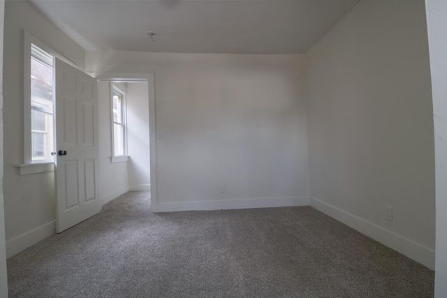 2335 N 44th STREET, Milwaukee, WI 53210