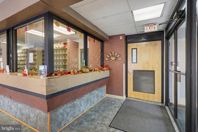 400 NATIONWIDE DR, Harrisburg, PA 17110