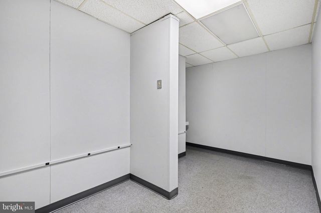 400 NATIONWIDE DR, Harrisburg, PA 17110