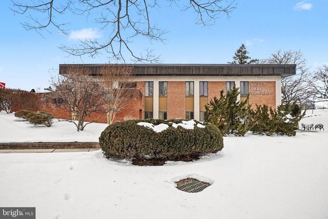 400 NATIONWIDE DR, Harrisburg, PA 17110