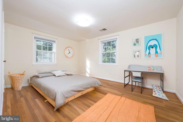 9125 COPENHAVER DR, Potomac, MD 20854