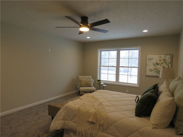 281 Collamer Rd, Parma, NY 14468