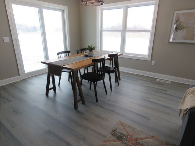 281 Collamer Rd, Parma, NY 14468