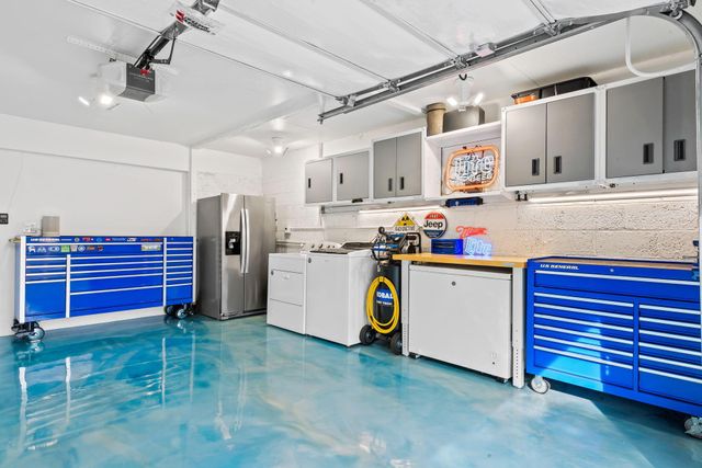 27 NE 16th Avenue, Pompano Beach, FL 33060